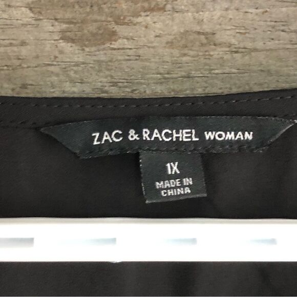 𝅺zac & Rachel Plus Size 1X Black Velvet Burnout Layered Blouse - Picture 4 of 5